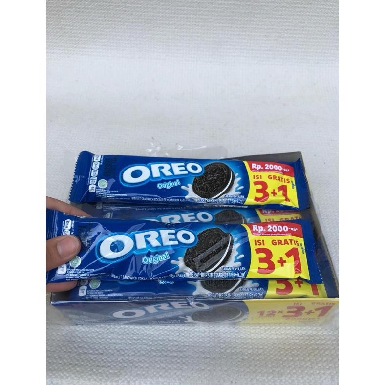 

PJ Biskuit Oreo Aneka Rasa 12 Pcs Strawberry Creme