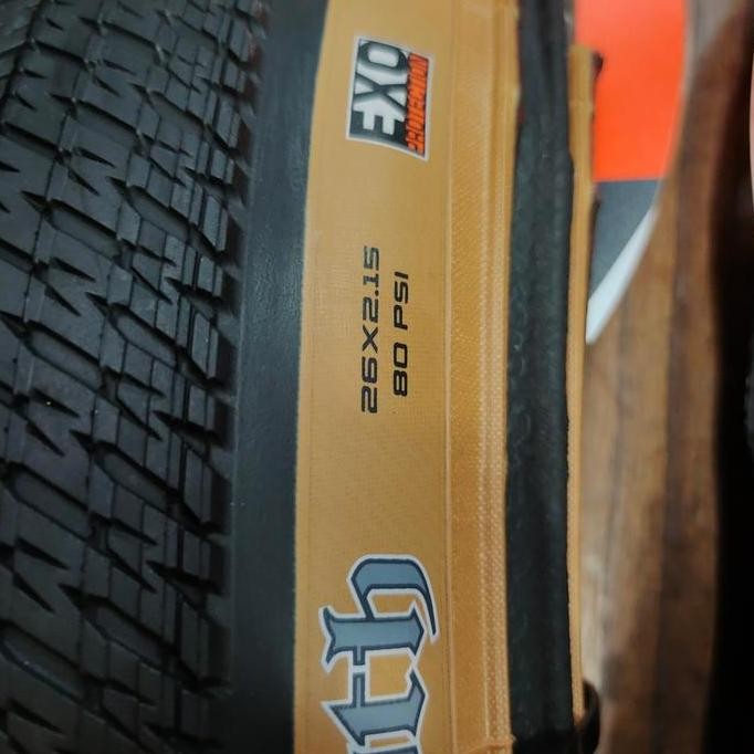NEW Maxxis DTH 26 x 215 Dan 26 x 230 Kevlar Harga Satuan