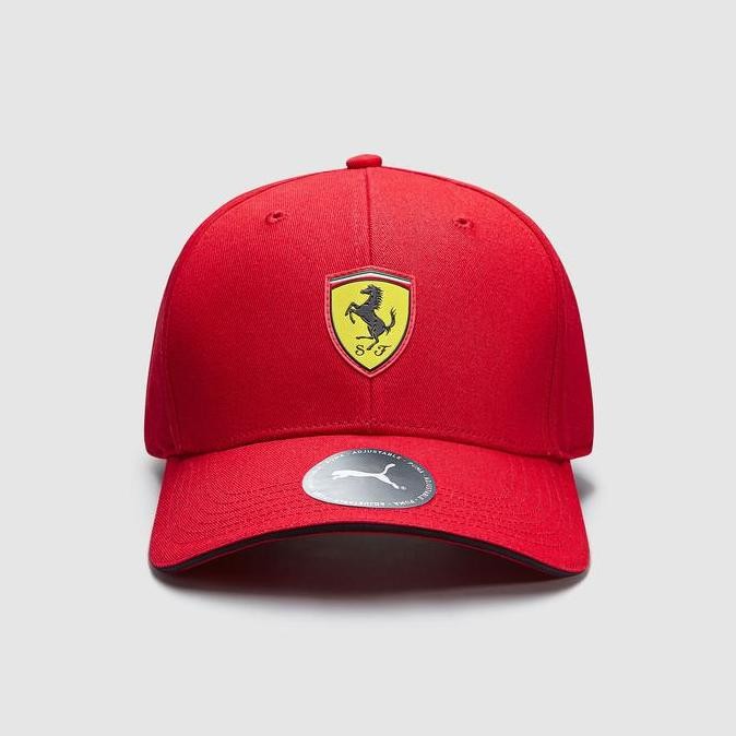 Scuderia Ferrari F1 Classic Logo Cap. Topi Unisex