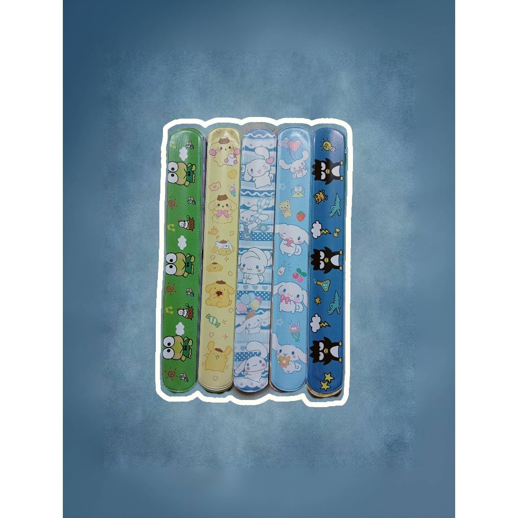 

GROSIR 50 PCS MAINAN GELANG PENGGARIS/GELANG LIPAT/GELANG BISA DIGULUNG MOTIF SANRIO AST