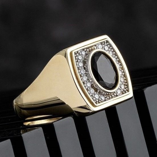 Cincin Pria Onyx Hitam Cincin Perhiasan Paduan Persegi Pria Terlaris Mewah Ringan Penuh Berlian