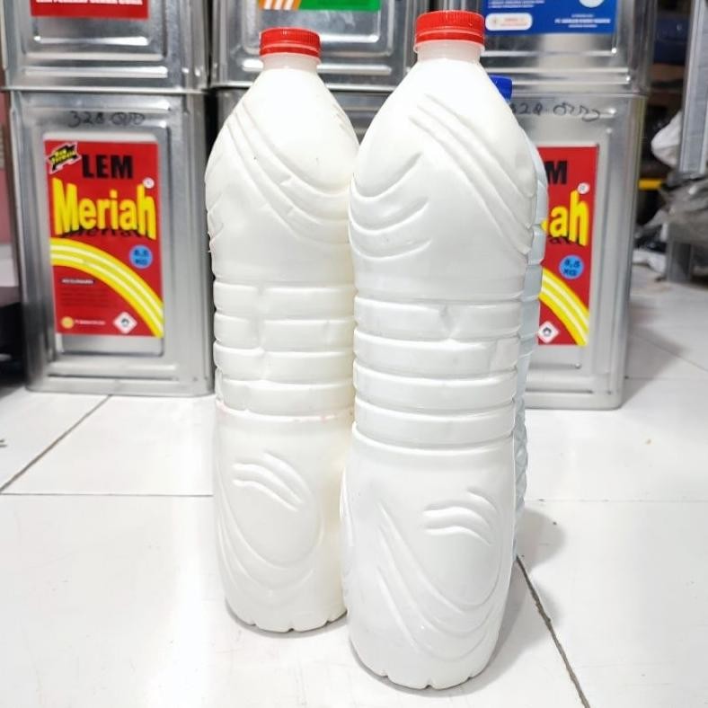 

Latek Cair 35% 1,5 liter Lem Serbaguna Untuk Busa Sofa Sepatu AST