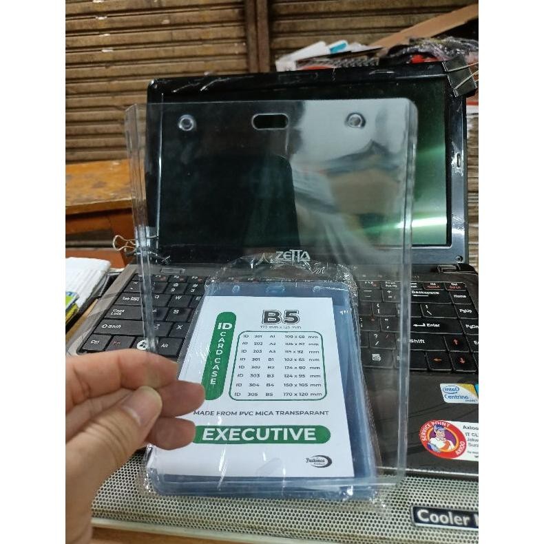 

Plastik ID CARD ukuran B5 ( 170 x 120 mm) AST