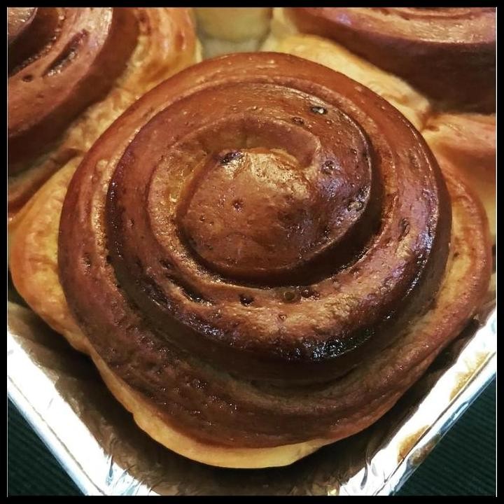 

Terlaris Cinnamon Bun Vanilla Cream Cheese (20X20Cm) Good Quality