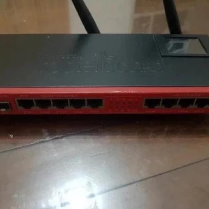 Mikrotik Rb 2011/Rb2011Uias 2Hnd/Rb2011 Uias Wireless Voucher/Hotspot New Stok