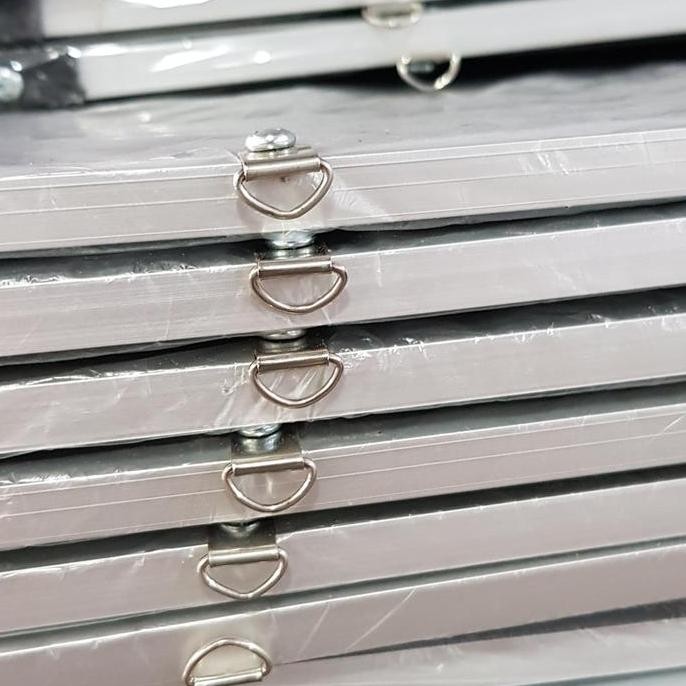 

Papan Tulis Whiteboard dan Kapur Ukuran 60x90 lm