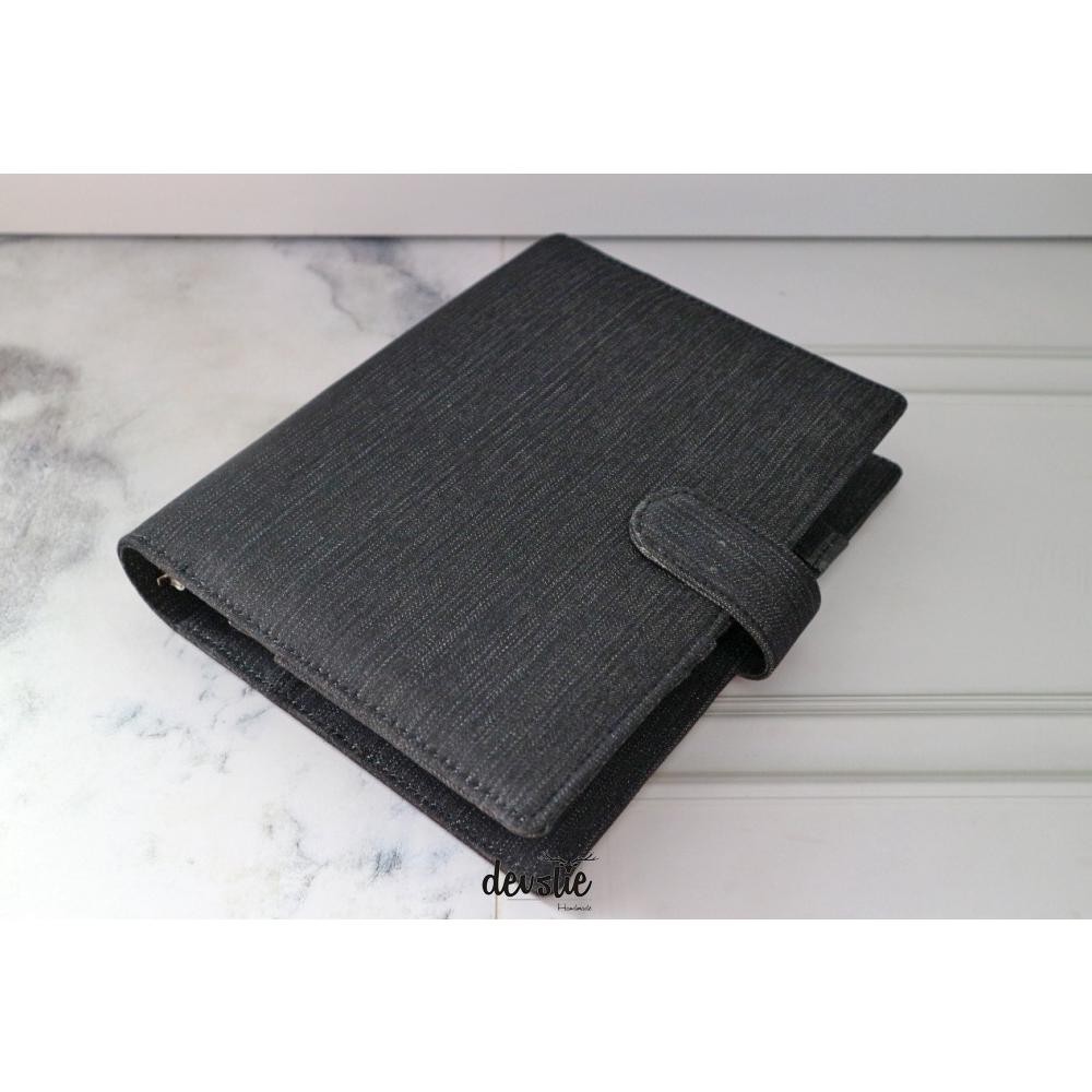 

Aruna- BINDER BAHAN JEANS & LINEN A5 PREMIUM TERMURAH