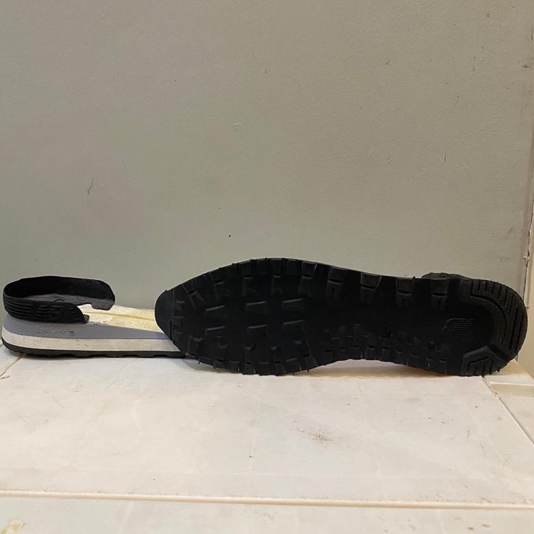 Outsole NB 574 Hitam Gum Slim Fit Anti Licin