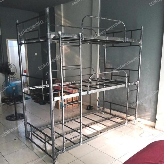 Tempat Tidur Tingkat 3 Susun Ranjang Susun Besi Bunk Bed Ranjang Besi
