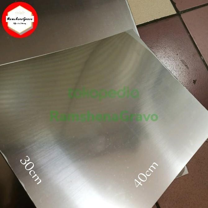 

READY Gravoply silver / hairline / bahan gravir / 30cmx40cm tebal 1.5mm NEW