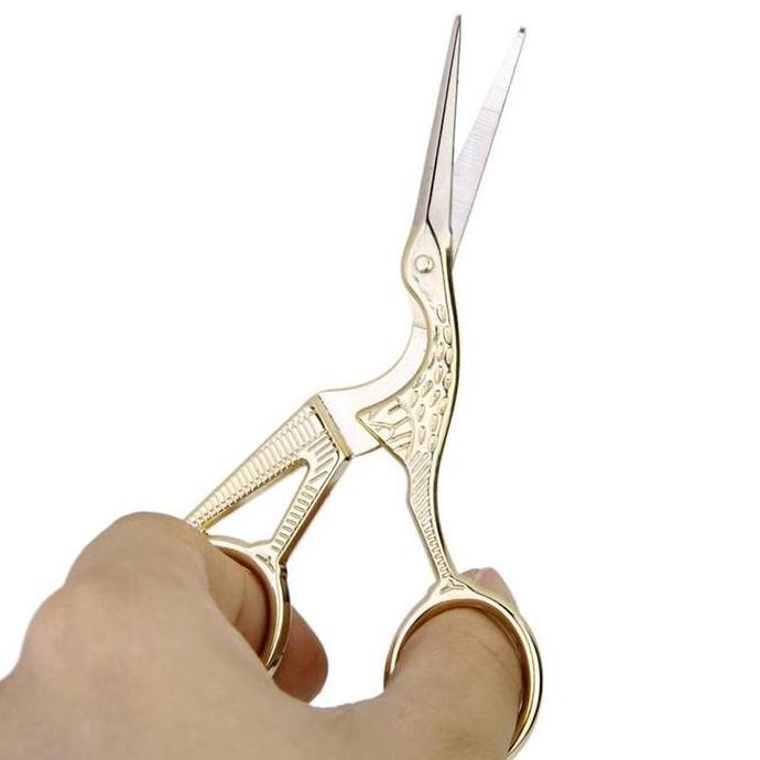 

Gunting Benang / Bordir / Sulam Vintage Retro Klasik Burung Crane Gold murah