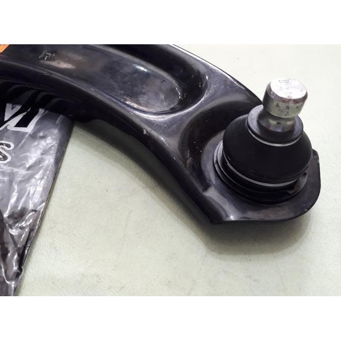 LOWER ARM SWIFT-SPLASH/BALL JOINT SWIFT-SPLASH