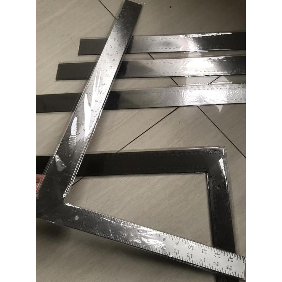 

Penggaris Siku Stainless Steel Ukuran 60 x 40 cm MURAH