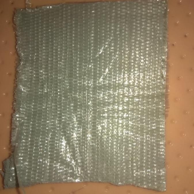 UNDER LAYER (Busa lapisan karpet)