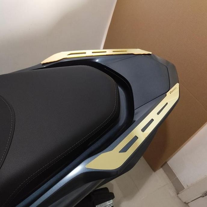 Tail Cover Behel Pcx 160 Garnish Pegangan Belakang Pelindung Chrome Original