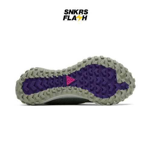 NIKE Acg Mountain Fly Gore-Tex Clay Green Sepatu Sneakers Wanita - CT2904300 - Size 36