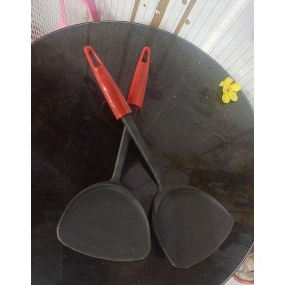 Spatula Plastik Sutil Tahan Panas Anti Lengket Plastik Sodet Tebal Kuat Kokoh Baru