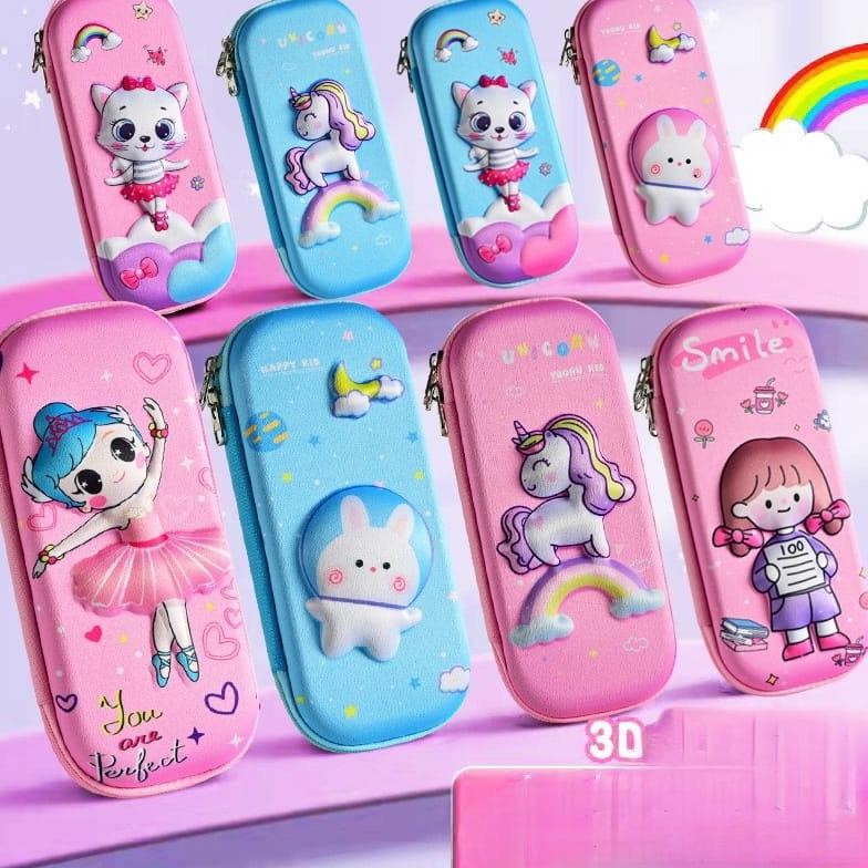 

Tempat Pensil 3D Karakter Timbul Kotak Pena Pen Anak Bulpoint Alat Sekolah Penghapus Double Realeting Sekat Jaring Cowok Cewek Unicorn Dinosaurus Astronot Space Roket Kelinci Bunny Mermaid Hero Princess Cat Girl Boy Trend