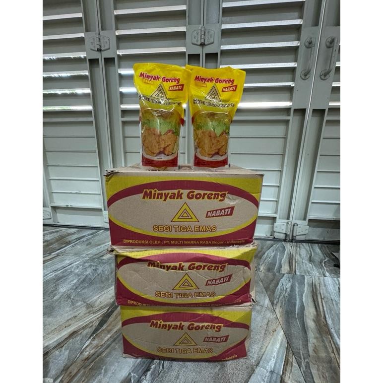 

[TERMURAH] Minyak Goreng SEGITIGA EMAS 1 DUS / 12 LITER RB10