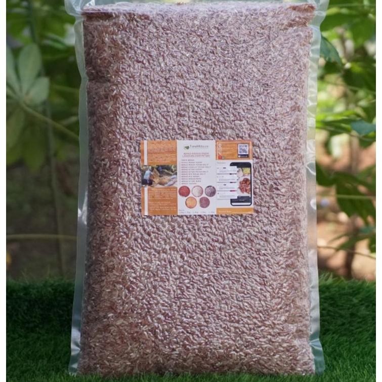 

Beras Merah Sosoh Pulen, Empuk, Enak dan Masih Fresh Langsung Dari Sawah Sendiri (5kg) RB10