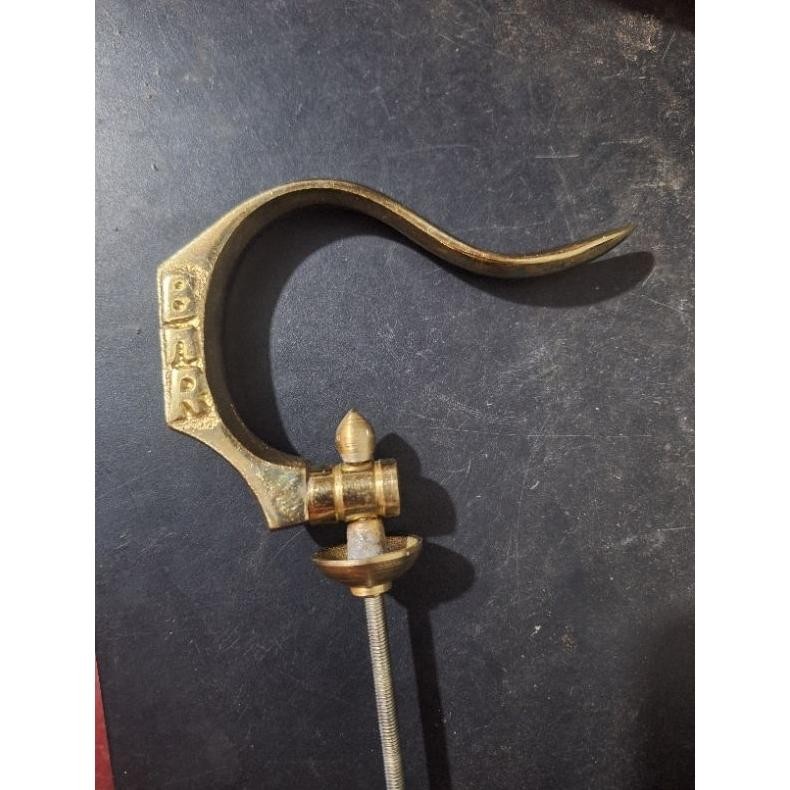 Gantungan Sangkar Burung Emas BNR untuk Murai Kotak Lb AST