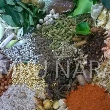 

Bumbu Mie Aceh Special Narasa 1KG - Racikan Khas Aceh 100% Halal - Goreng, Pedas, Noodles, Kuah, Bawang, Food FA