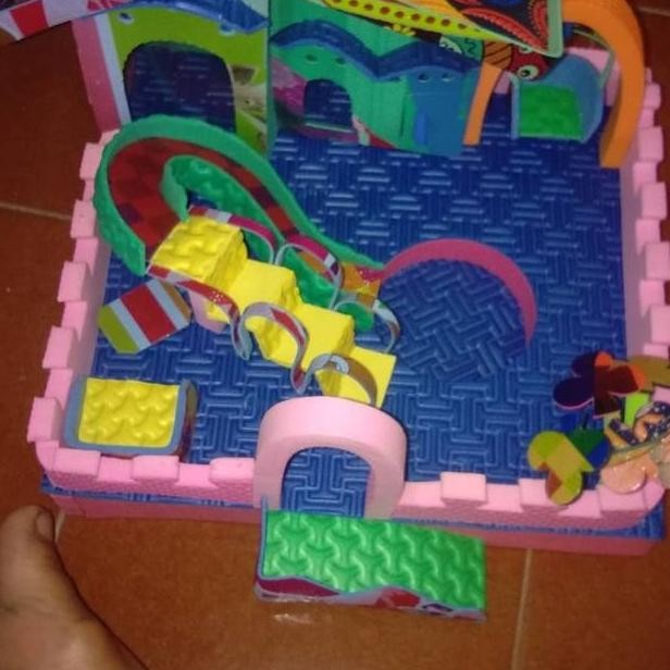 Rumah kelomang besar AST