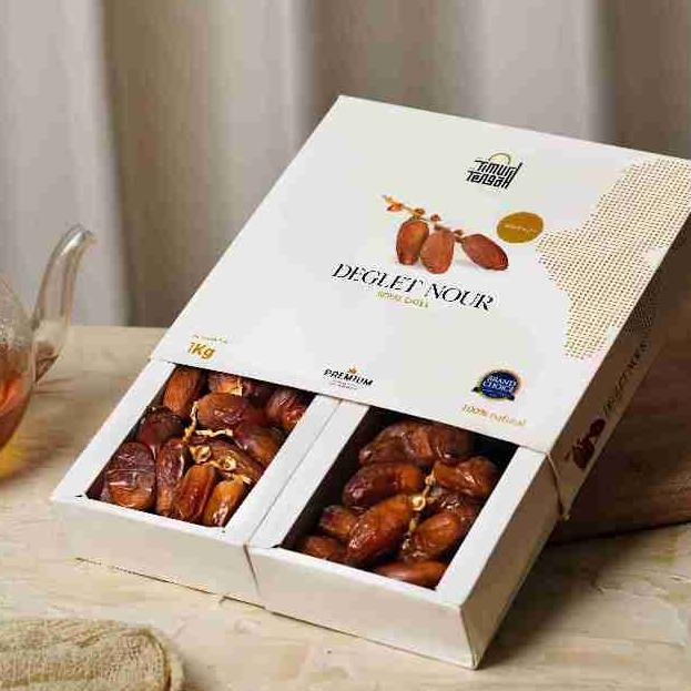 

Viral Timur Tengah Kurma Tunisia Tangkai 1Kg Deglet Noor Premium Original High Quality Fg-80