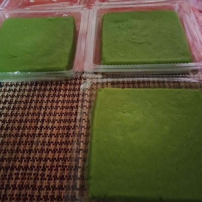 

KUE KETAN SRIKAYA PANDAN 1 LOYANG 18 X 18