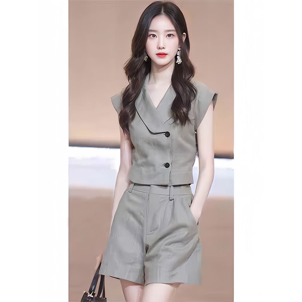 Set Rompi dan Celana Pendek Wanita yang Tidak Teratur, Fashionable dan Elegan