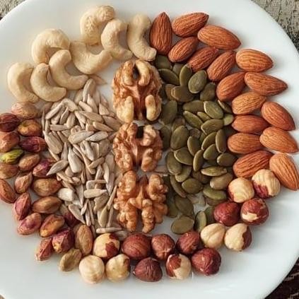 

Roasted Mixed Nuts 650 Gr