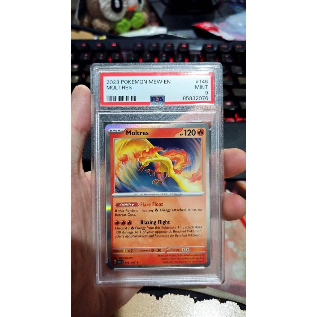 2023 Pokemon Mew En #146 Moltres PSA 9 MINT Rare Original