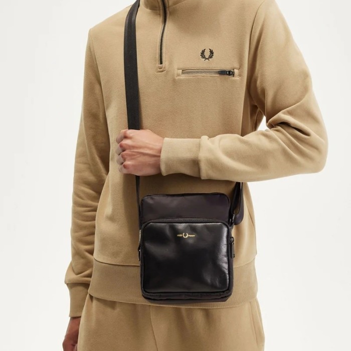 Tas sling bag Fred Perry Nylon Twill Leather Side Bag