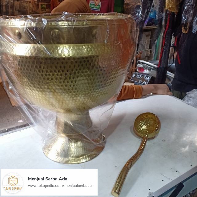 TERLARIS Gentong siraman bahan kuningan adat jawa