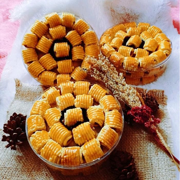 

Kue Nastar Gulung Toples 500Gr Best Quality