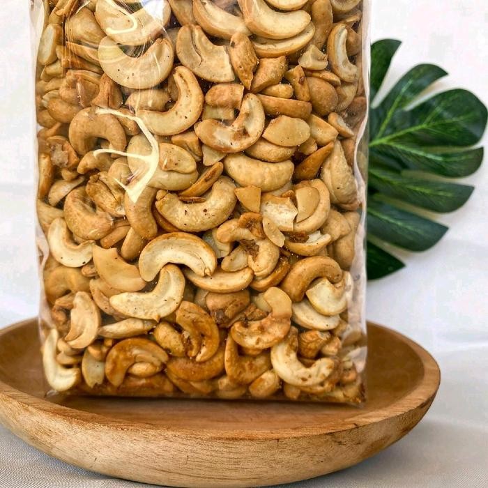 

terbaru !!! remukan belah dua kacang mete goreng organik asli wonogiri ready