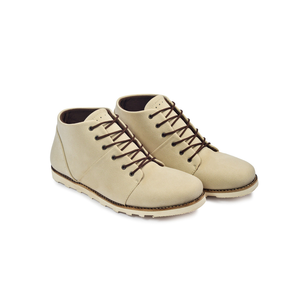 Sepatu Boots Klasik Pria