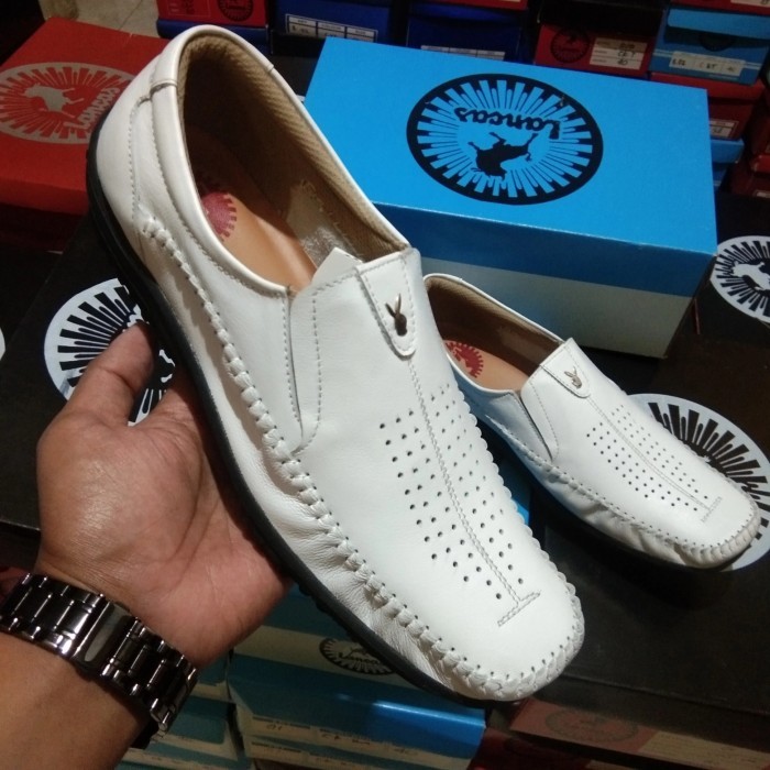 Sepatu casual pria putih kulit asli lancas santai