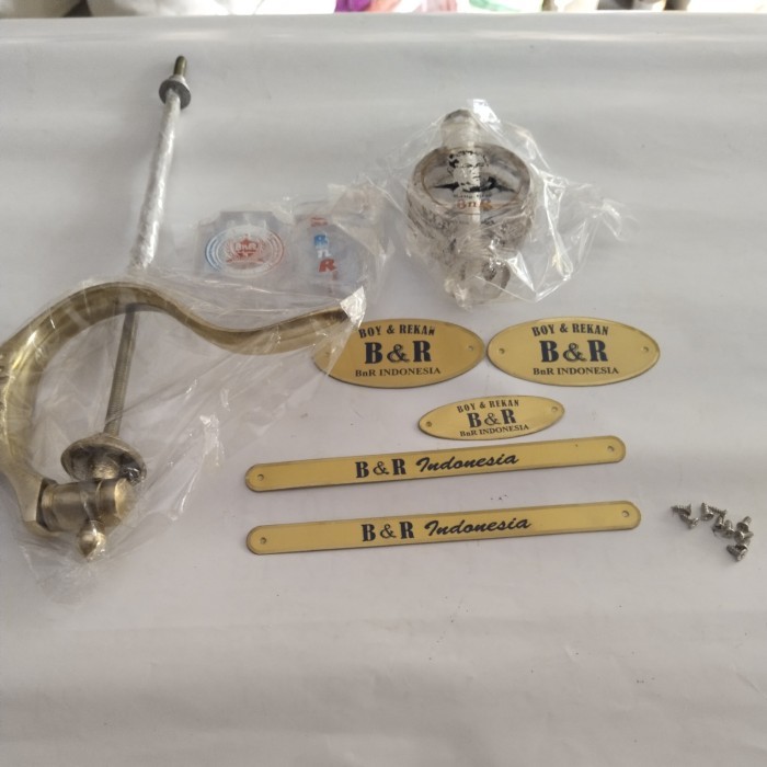 Logo emblem plat sangkar kotak BnR komplit plus sekrup