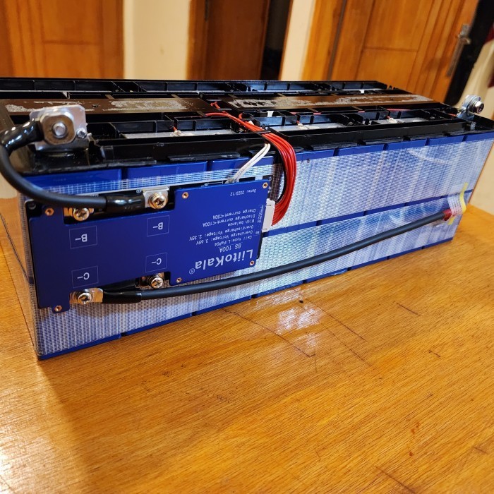 Battery Baterai Lifepo4 24V 100A Cell 2024
