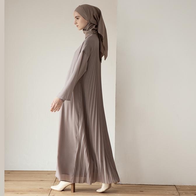 ANJANI BY ASKA LABEL - DRESS PLISKET DI BAGIAN BELAKANG BUSUI FRIENDLY GAMIS LEBARAN 2025 DRESS MODE