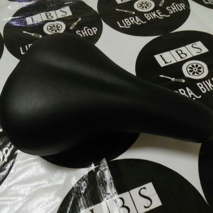 Terlaris SADDLE UNITED MTB HITAM POLOS l SADEL UNITED MTB SALE