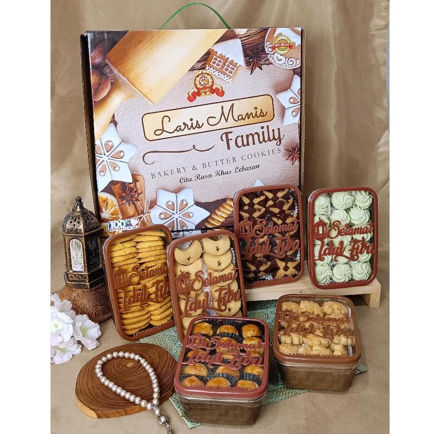 

ew-45 HAMPERS KUE LEBARAN - FAMILY COOKIES by Laris Manis Viral