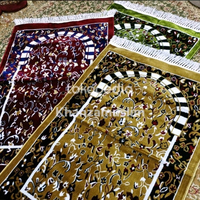 Sajadah Mada Meshcah Lebar/Sajadah Karpet