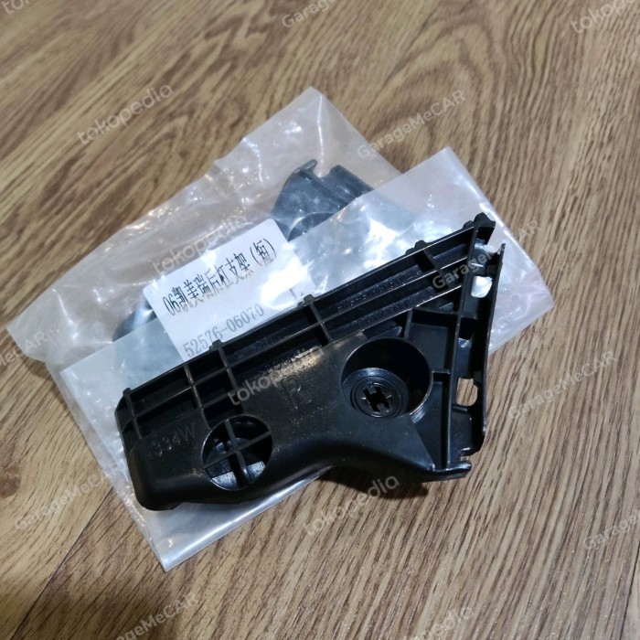 BRACKET BREKET BEMPER / BUMPER CAMRY 2006 - 2011