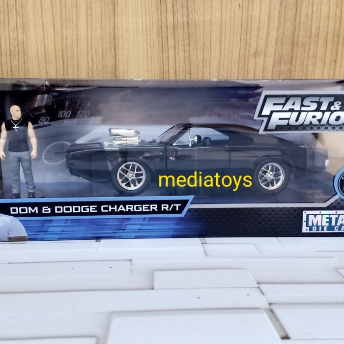jada dodge charger RT dan figure dom
