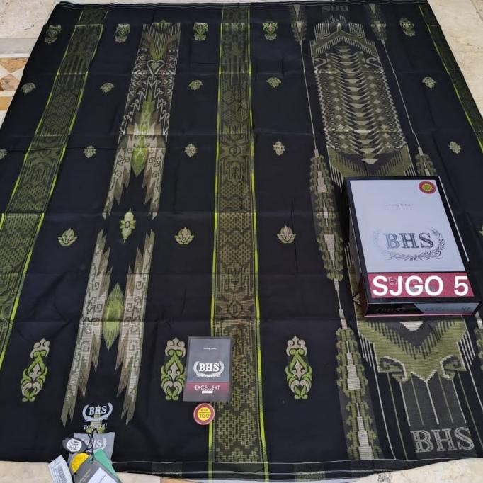 Miliki Sarung Bhs Excellent Jgo Silver
