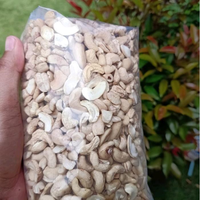 

BARANG TERLARIS 1kg kacang Mete Pecahan Mentah