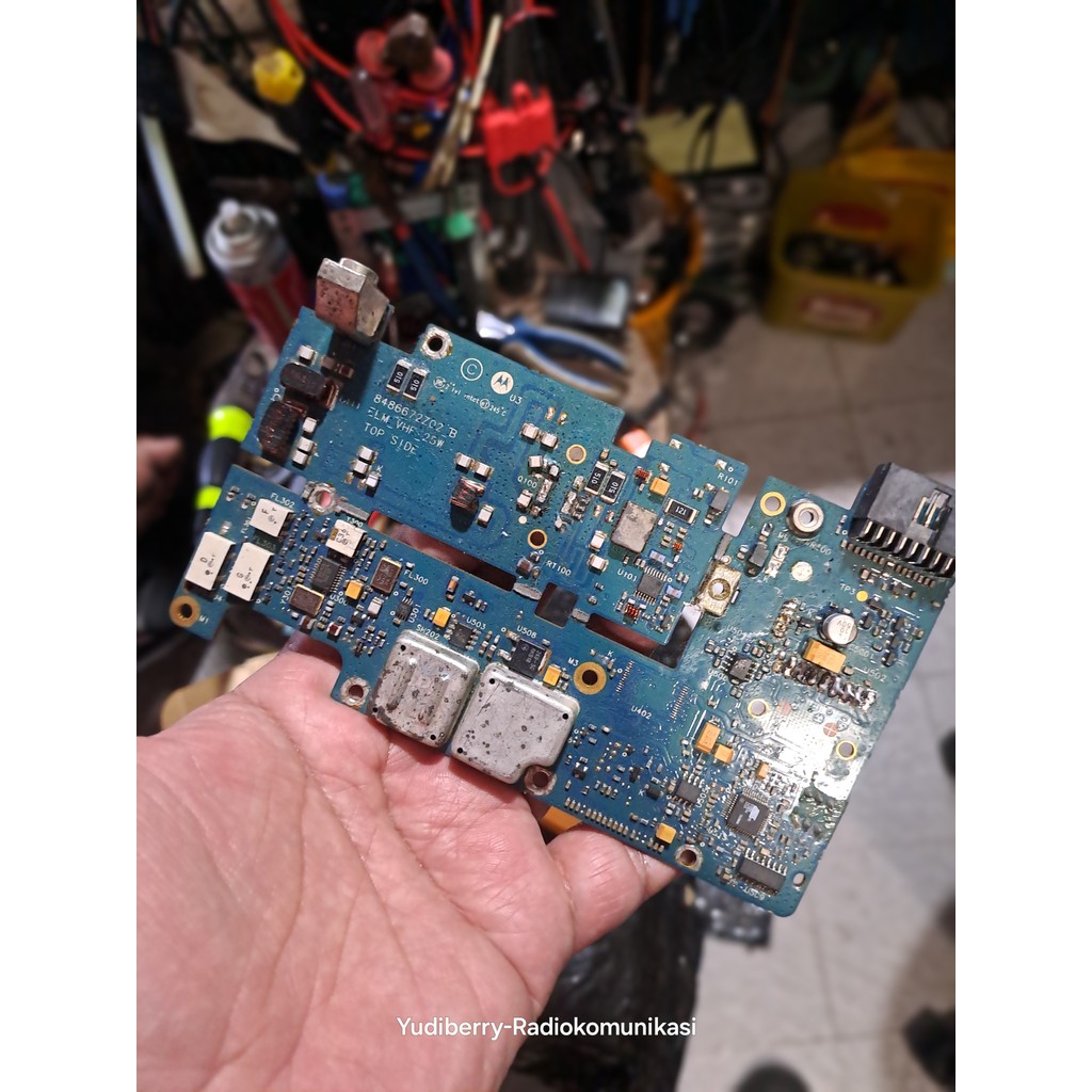 Papan Pcb rig Motorola Gm3688 Vhf Tanpa Ic Final Main Board Motorola Gm 3688 Frekuensi VHF Hidup