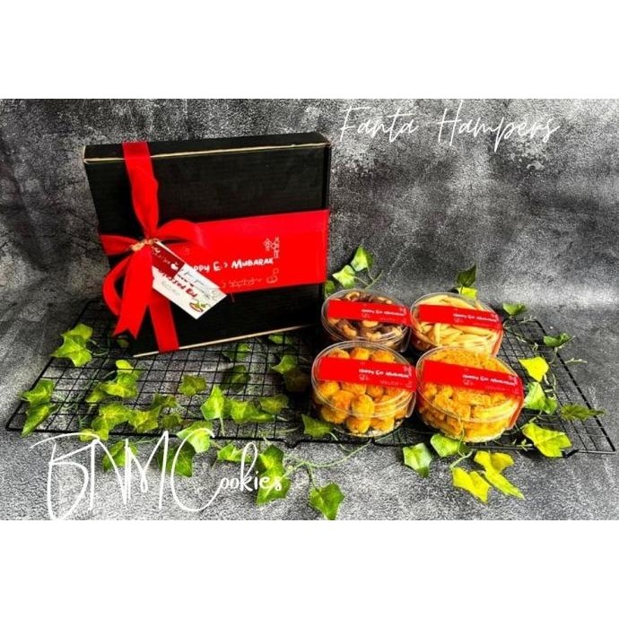 

HAMPERS KUE KERING OLEH OLEH CEMILAN